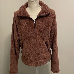 The North Face Fuzzy Osito Pullover Size Medium